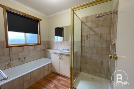Property photo of 2/30 Glazebrook Street Ballarat East VIC 3350