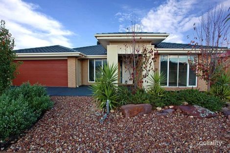 Property photo of 10 Barleygrass Crescent Brookfield VIC 3338
