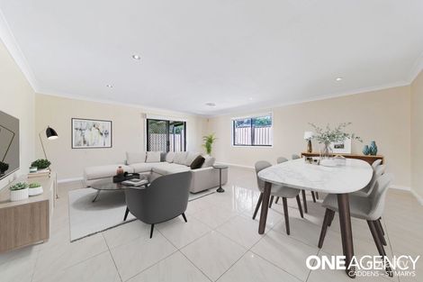 Property photo of 2/13-17 Wilson Street St Marys NSW 2760