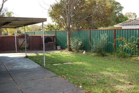 Property photo of 41 Eclipse Way Beckenham WA 6107