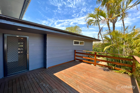 Property photo of 31 Beardmore Crescent Dysart QLD 4745