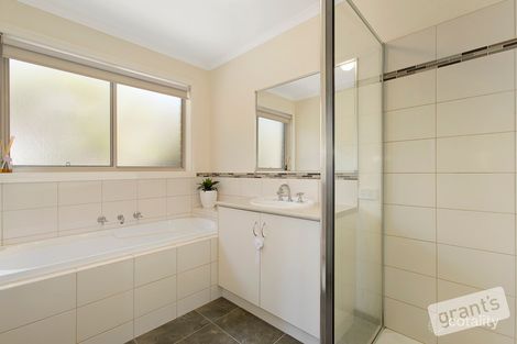 Property photo of 9/51 Leigh Drive Pakenham VIC 3810