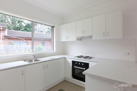 Property photo of 4/6 Buckle Crescent West Wollongong NSW 2500