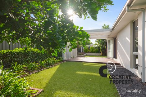 Property photo of 31 Seaside Boulevard Fern Bay NSW 2295