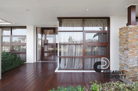 Property photo of 31 Seaside Boulevard Fern Bay NSW 2295