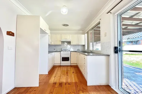 Property photo of 117 Harrow Road Glenfield NSW 2167
