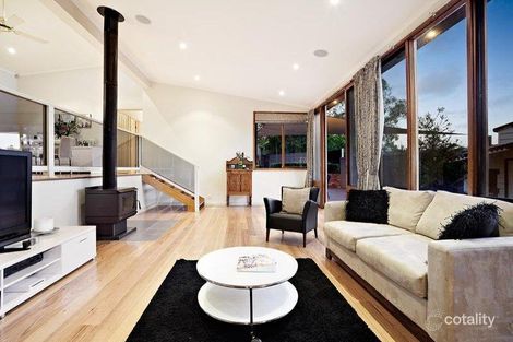 Property photo of 50 Glenister Drive Eltham VIC 3095