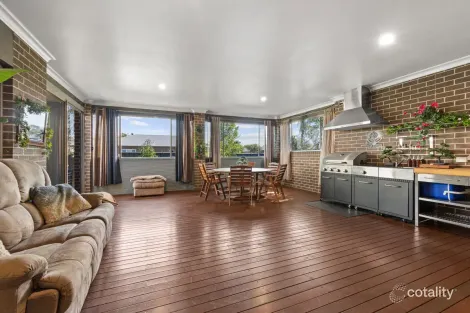 Property photo of 10 Hillcrest Drive Maffra VIC 3860