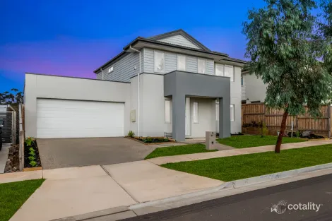 Property photo of 4 Goshawk Road Sunbury VIC 3429
