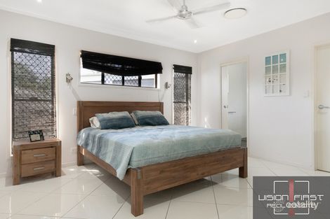 Property photo of 10 Red Emperor Way Lammermoor QLD 4703