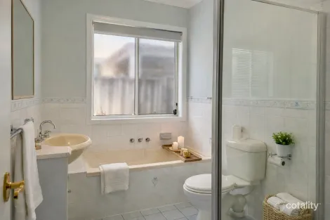 Property photo of 14 Nebo Close Forest Lake QLD 4078