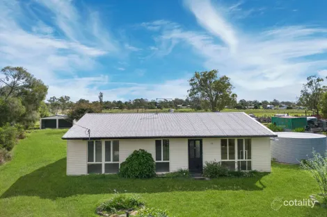 Property photo of 33 Johnson Drive Lockrose QLD 4342
