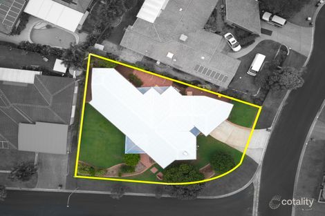 Property photo of 4 Carlile Place Wynnum West QLD 4178