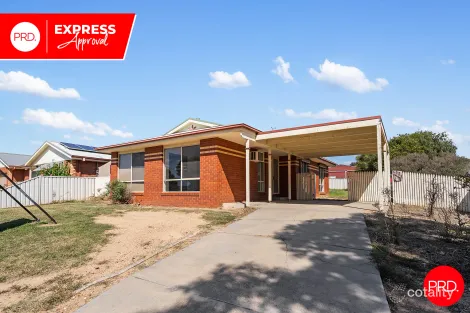 Property photo of 39 Queen Street Kangaroo Flat VIC 3555