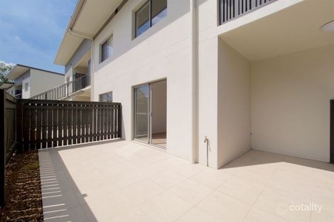 2/9 Houghton St, Petrie, QLD 4502