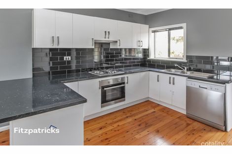 Property photo of 6 Killara Avenue Mount Austin NSW 2650