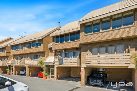 51/200 Melrose Dr, Tullamarine, VIC 3043