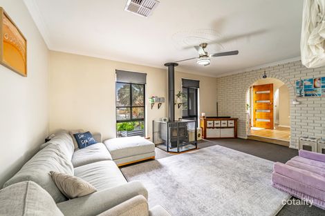 Property photo of 6 Kerswell Way Warnbro WA 6169