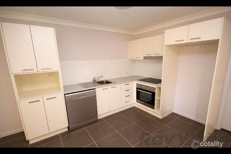 Property photo of 14 Innes Crescent Bundamba QLD 4304