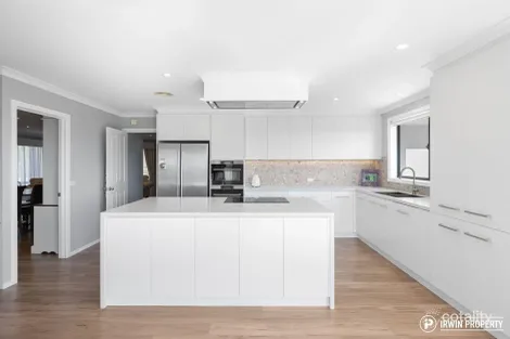 Property photo of 14 Slavin Place Gordon ACT 2906