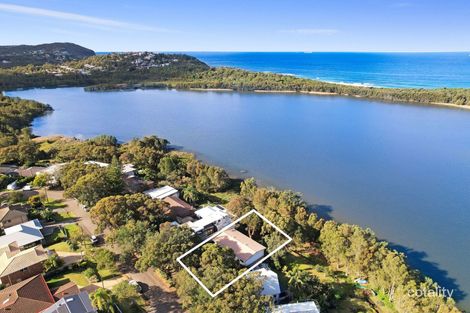 Property photo of 104 Blue Bell Drive Wamberal NSW 2260