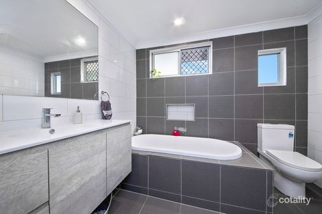 Property photo of 10 Palm Avenue Taranganba QLD 4703