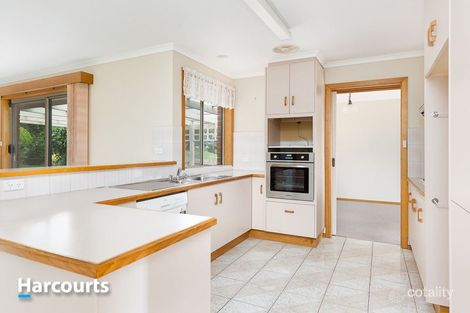 Property photo of 4 Hasken Court Berwick VIC 3806