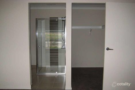 Property photo of 34 Edenvale Boulevard Wollert VIC 3750