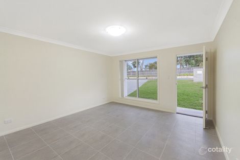 Property photo of 2/10 Fairwater Drive Gwandalan NSW 2259