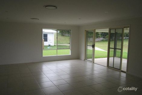 Property photo of 3 Gardenia Court Southside QLD 4570