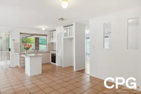 Property photo of 6 Brookside Gardens Caversham WA 6055