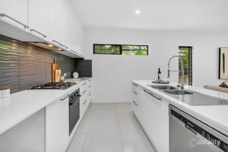 Property photo of 24 Halifax Drive Redlynch QLD 4870