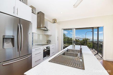 Property photo of 15 Toorak Place Castle Hill QLD 4810