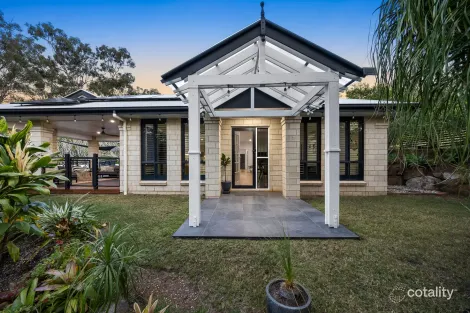 Property photo of 133 George Holt Drive Mount Crosby QLD 4306