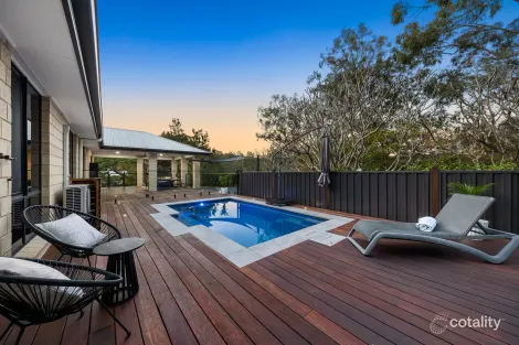 Property photo of 133 George Holt Drive Mount Crosby QLD 4306