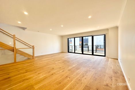 Property photo of 16 Darke Road Port Melbourne VIC 3207