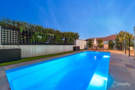 Property photo of 36 Waterford Rise Pakenham VIC 3810
