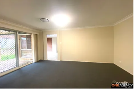 Property photo of 24 Woolshed Place Currans Hill NSW 2567