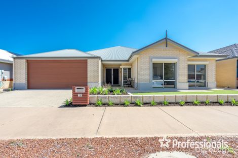 Property photo of 10 Lawrence Way Byford WA 6122