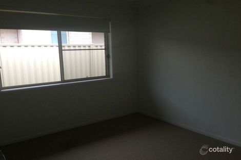 Property photo of 1/12 Acacia Drive Miles QLD 4415