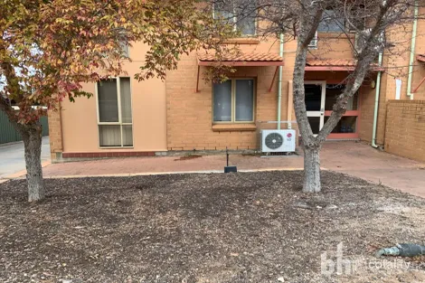 Property photo of 10/11 Coneybeer Street Berri SA 5343