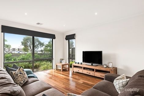 Property photo of 14 Harcrest Boulevard Wantirna South VIC 3152