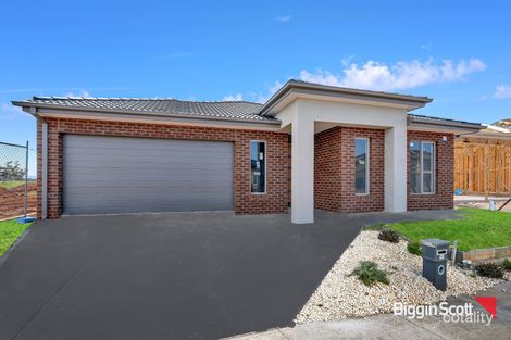 7 Leyana Cres, Brookfield, VIC 3338