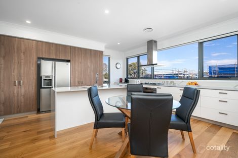 Property photo of 24/1 Lyra Avenue Hope Island QLD 4212