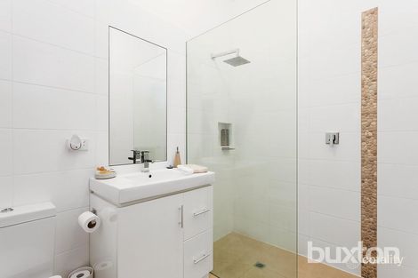 Property photo of 13 Jean Street McKinnon VIC 3204