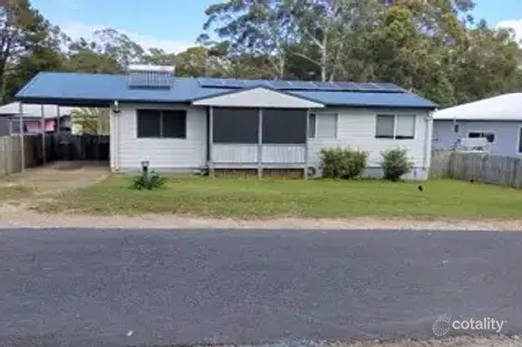 24 Dempsey St, Russell Island, QLD 4184