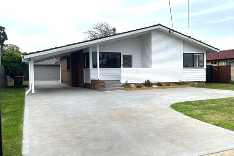 Property photo of 10 Copeland Road Lethbridge Park NSW 2770