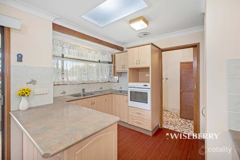 Property photo of 10 Greenway Avenue Mannering Park NSW 2259