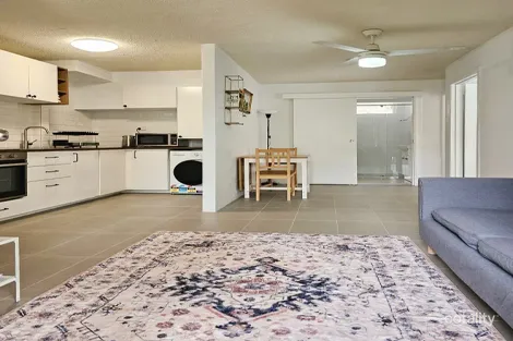 6/75 Sir Fred Schonell Dr, St Lucia, QLD 4067