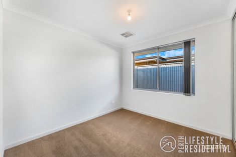 Property photo of 21 Malleefowl Way Alkimos WA 6038